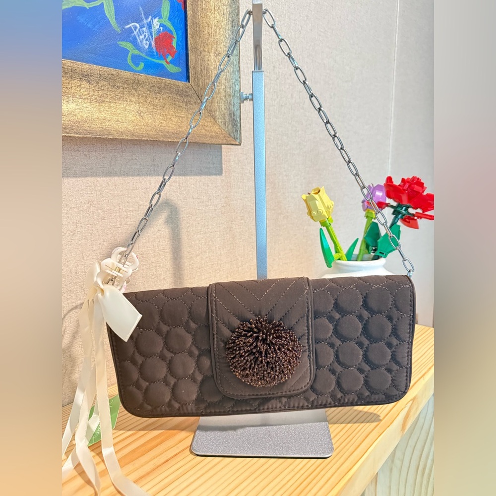 Vera Bradley "Dazzle Clutch" Espresso Microfiber Converts
Shoulder Chain NWT